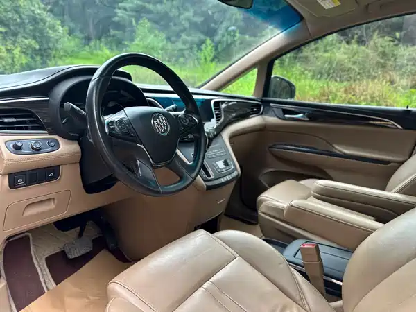 Buick GL8 2019