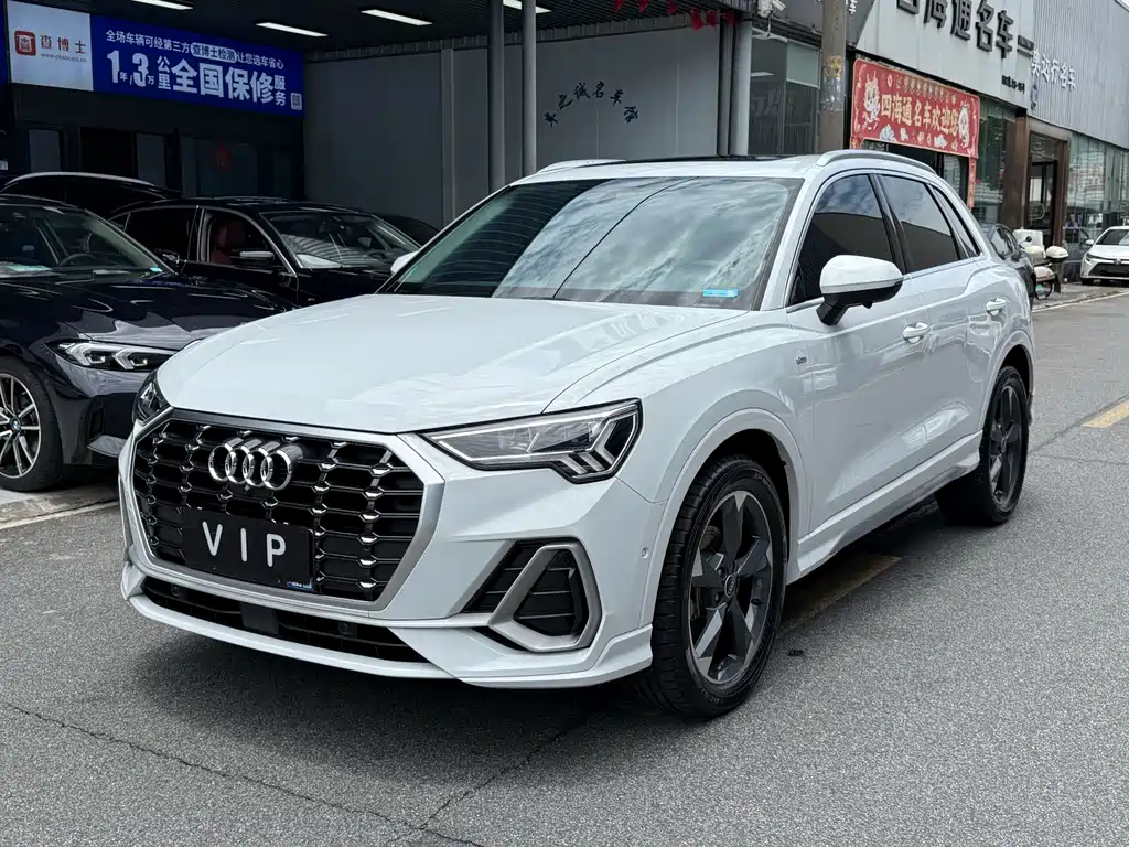 Audi Q3 2022