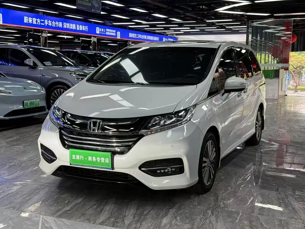 Honda Odyssey 2019 — фото 1