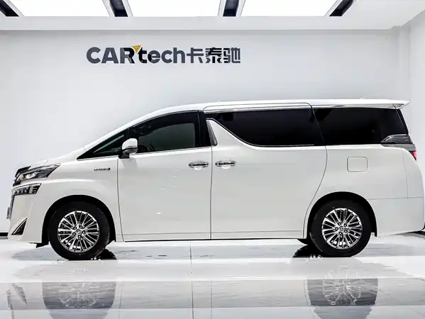 Toyota Vellfire 2021