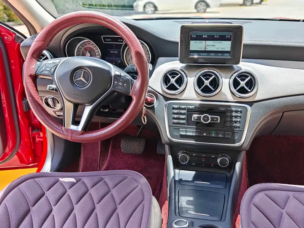 Mercedes-Benz GLA 2015 — фото 20
