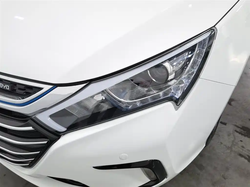 BYD Qin NEV 2018