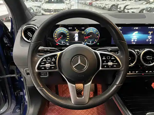 Mercedes-Benz GLA 2022