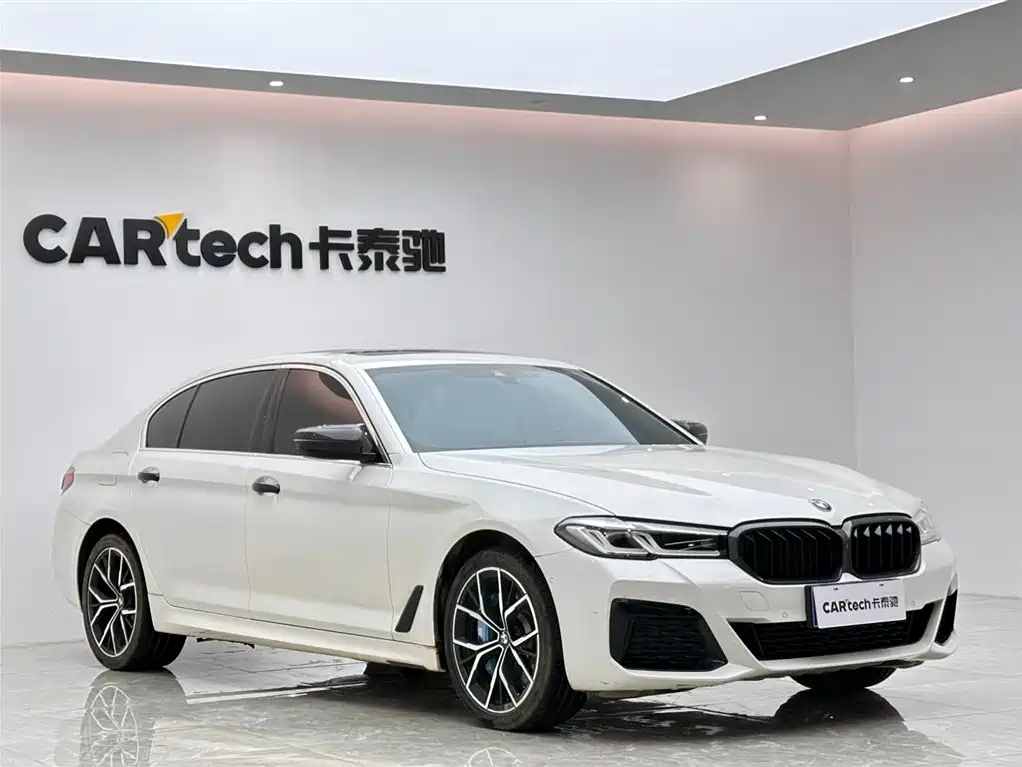 BMW 5 Series 2021
