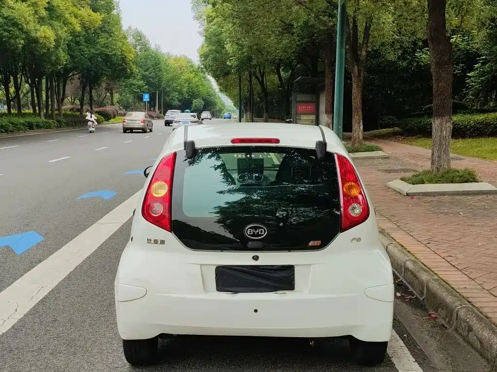 BYD F0 2018