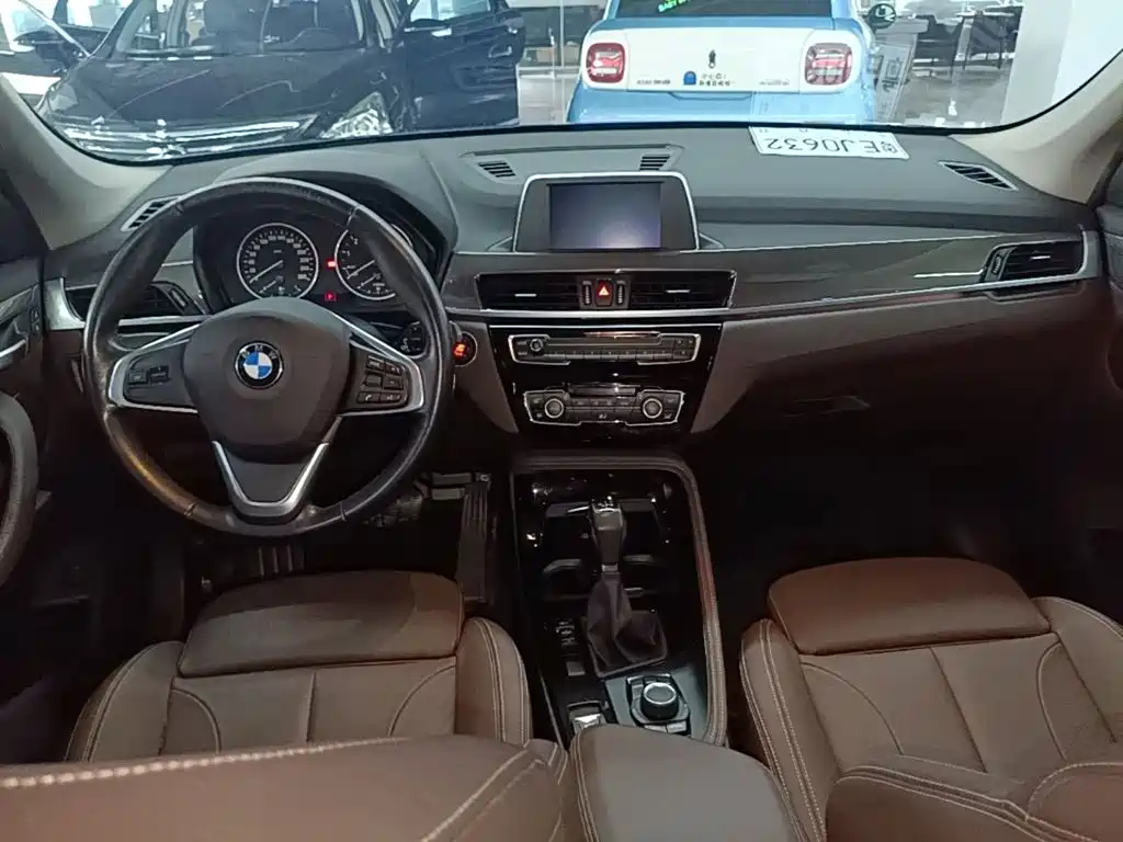 BMW X1 2018 — фото 10