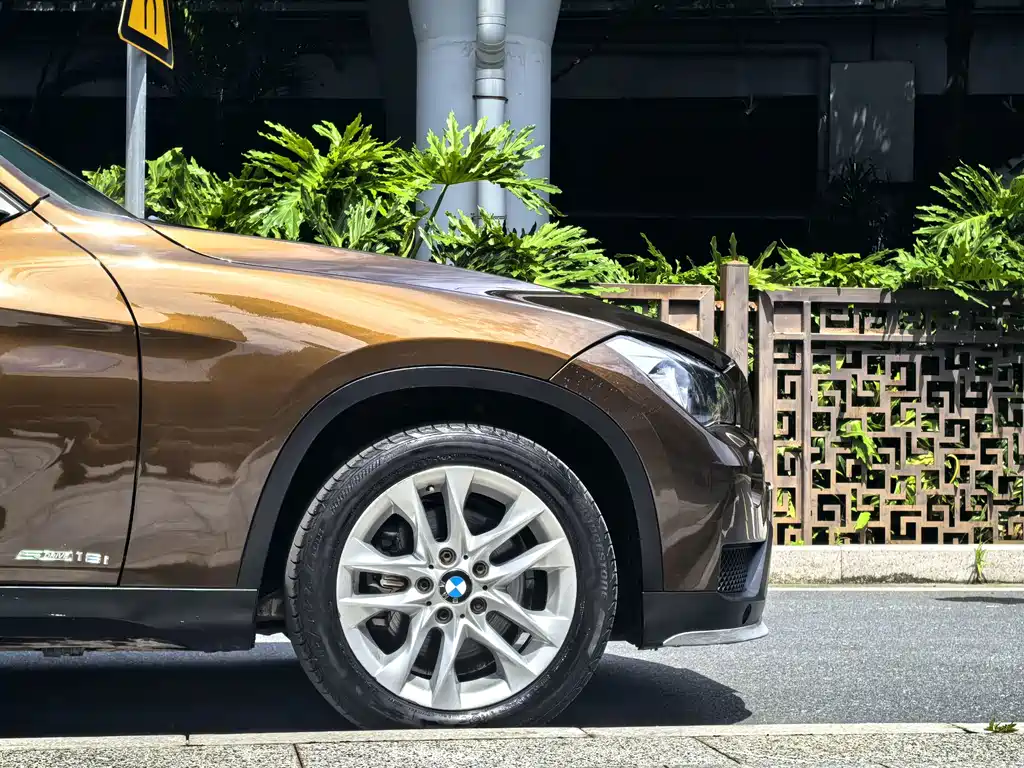 BMW X1 2016 — фото 10