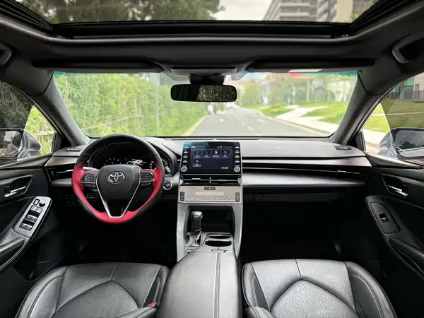 Toyota Avalon 2022