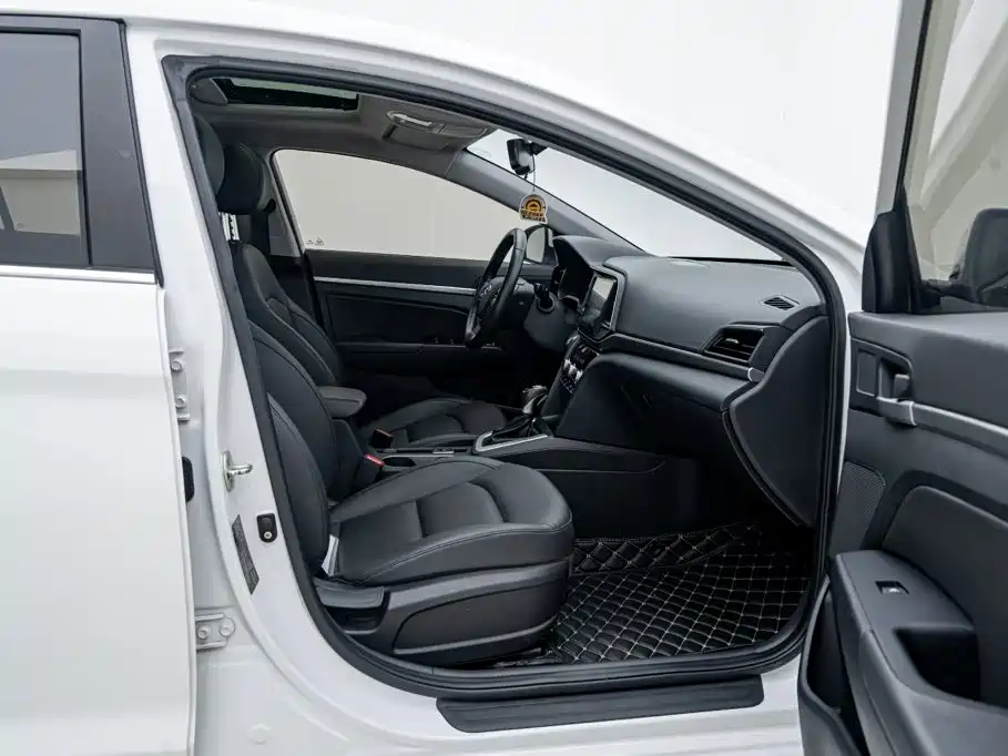 Hyundai Lingdong plug-in hybrid 2020 — фото 16