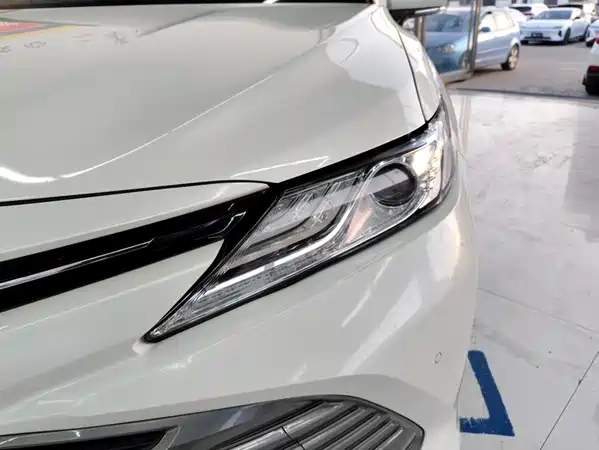 Toyota Camry 2021