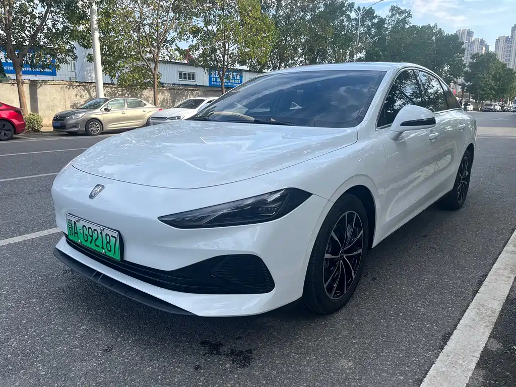 Roewe D7 2025