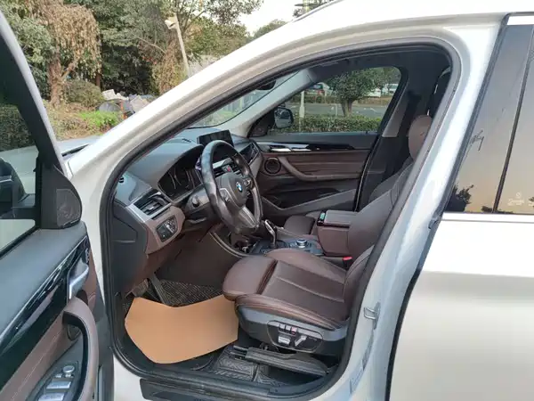 BMW X1 2023