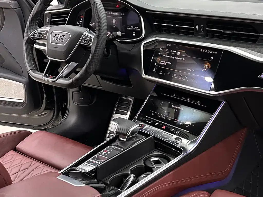 Audi S6 2021 — фото 13