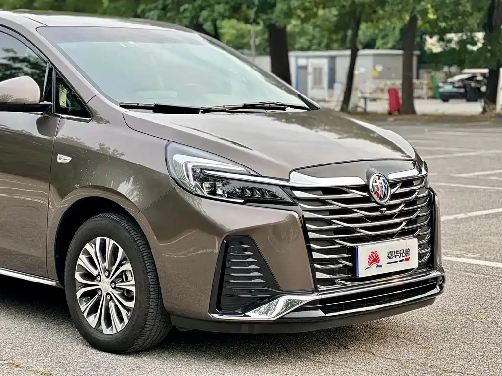 Buick GL8 2023