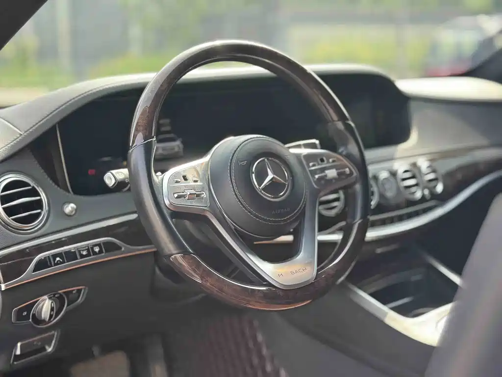 Mercedes-Benz Maybach S-Class 2020 — фото 8