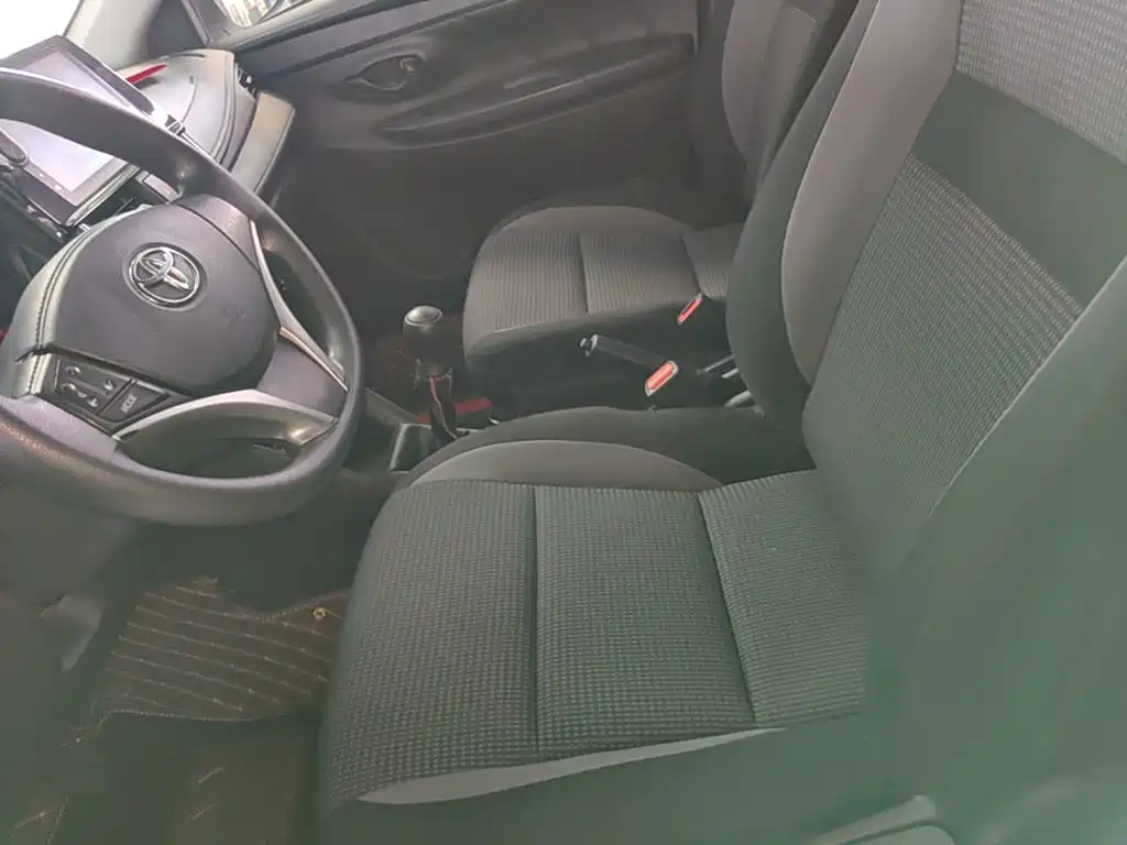 Toyota Vios 2023 — фото 15