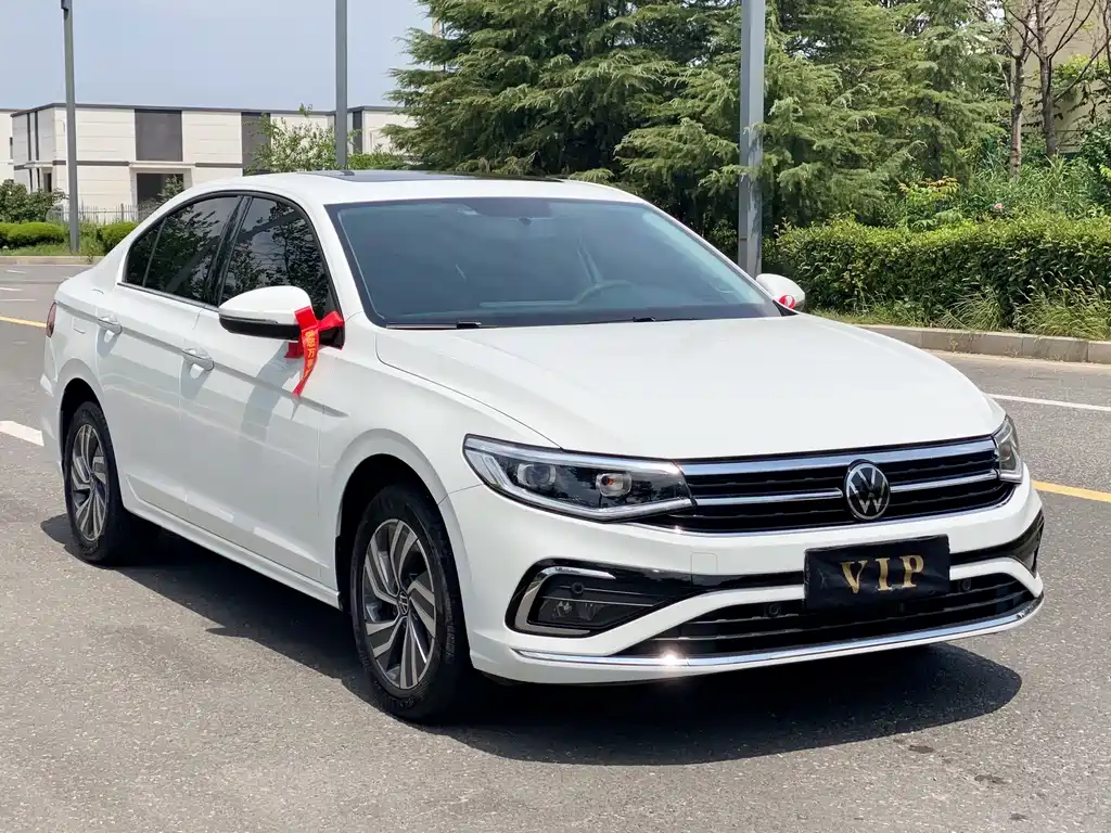 Volkswagen Bora 2024