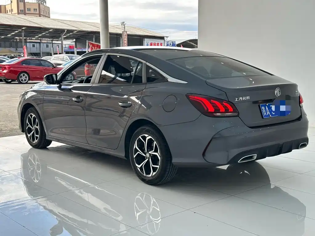 MG 5 2022