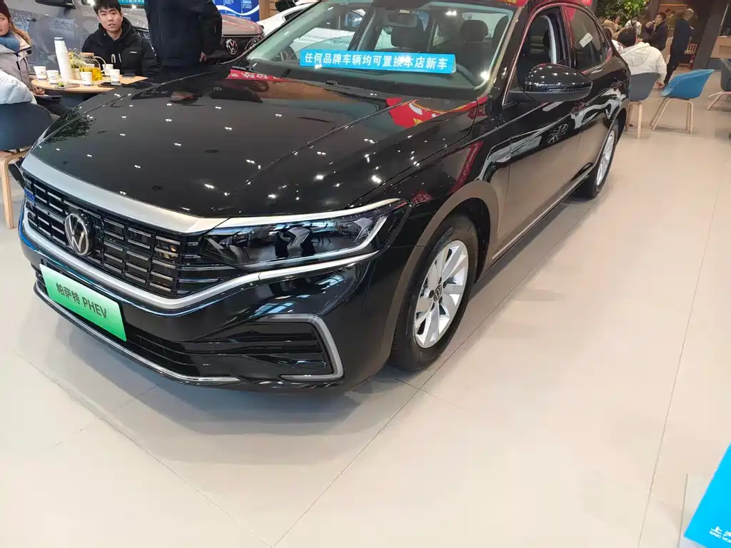Volkswagen Passat New Energy 2025 — фото 2