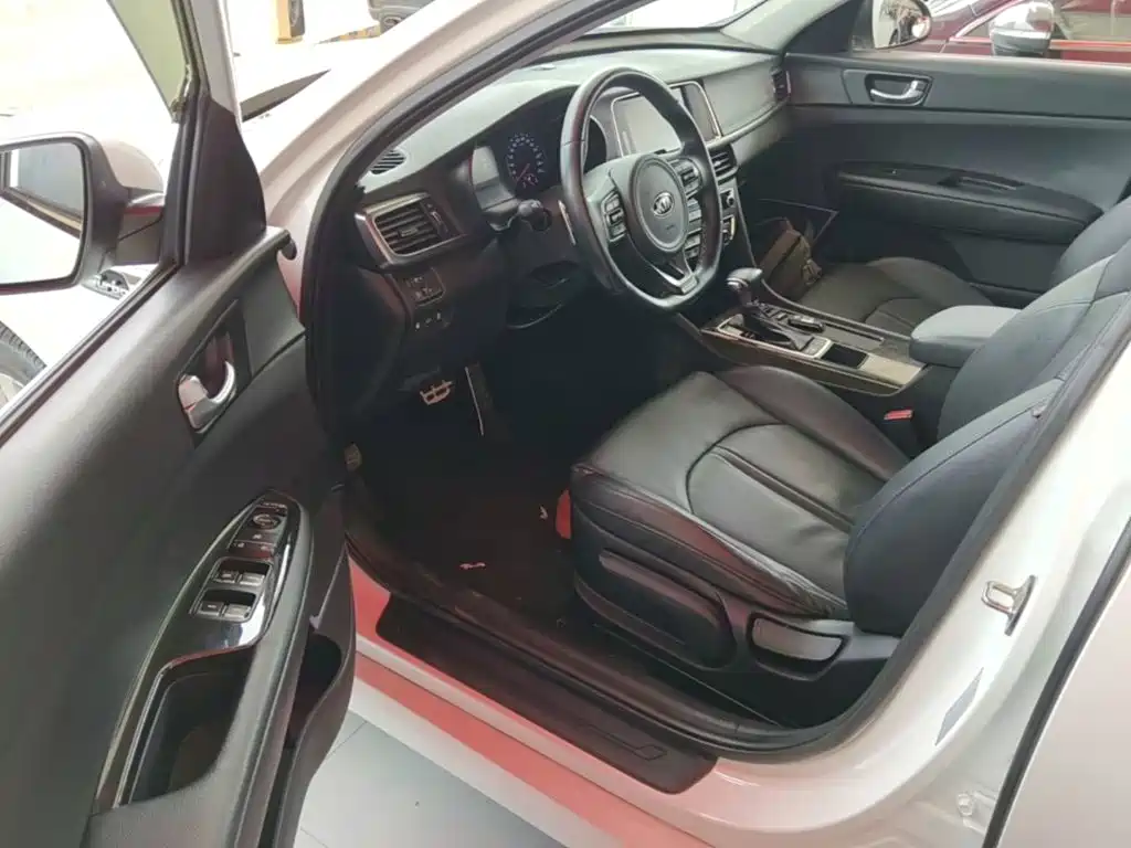Kia K5 2015 — фото 16