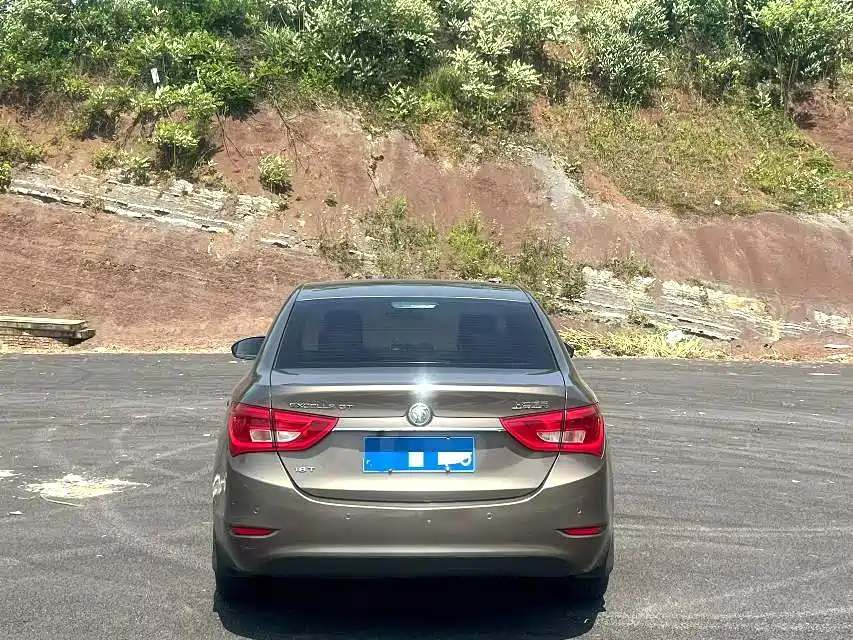 Buick Excelle 2016
