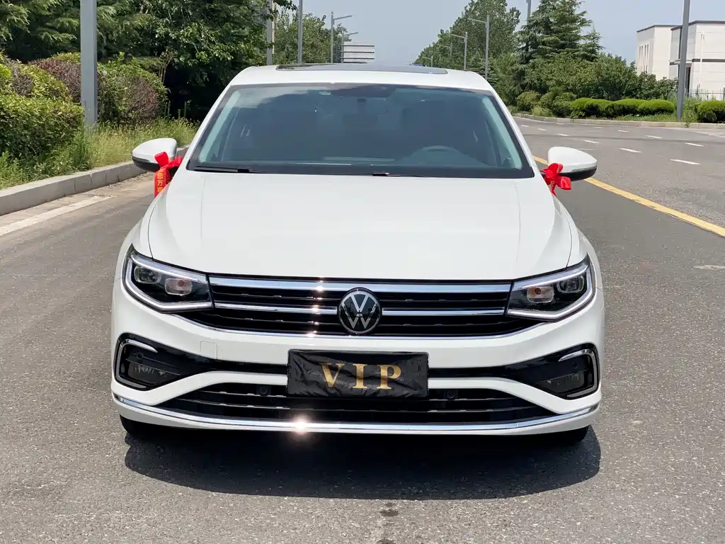 Volkswagen Bora 2024