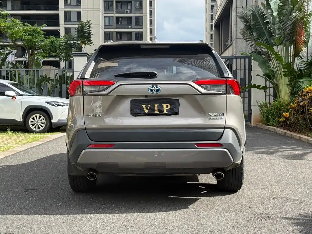 Toyota RAV4 Rongfang Dual Engine E+ 2023 — фото 17