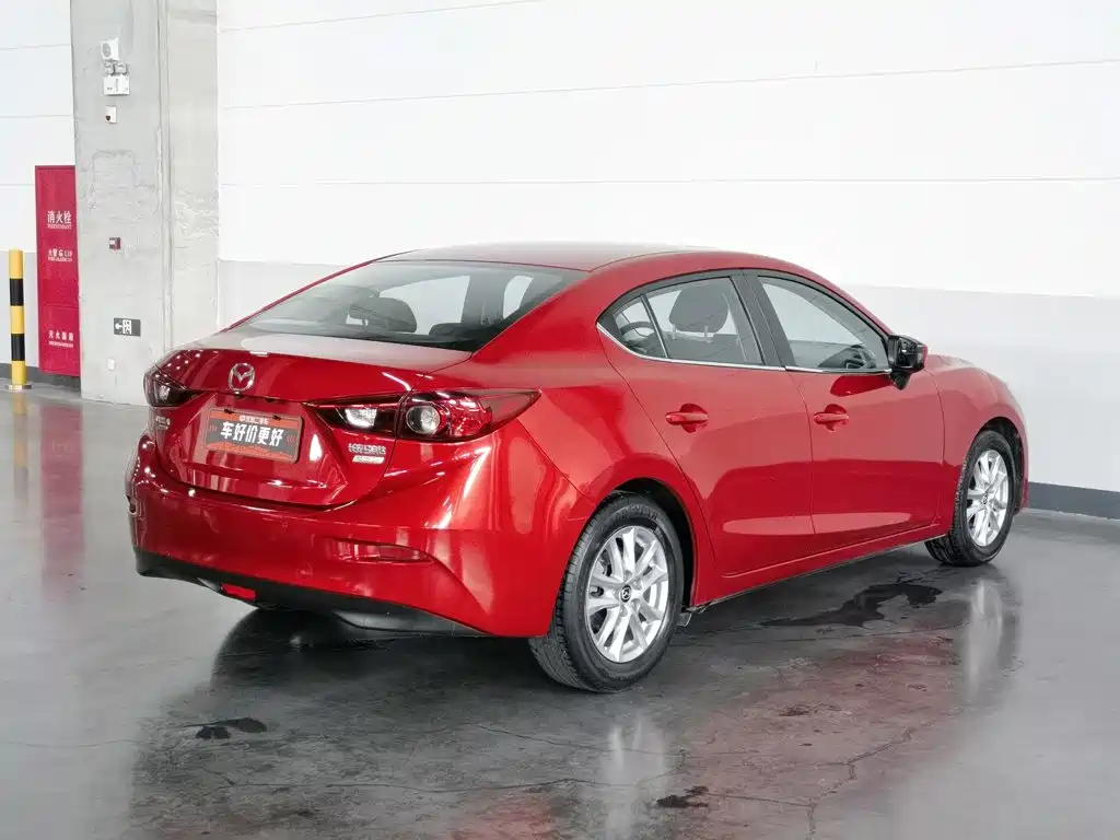 Mazda 3 Axela 2016