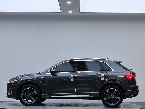 Audi Q3 2023