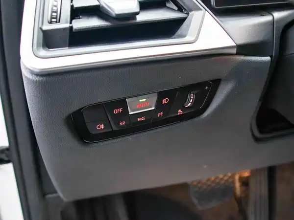 BMW 3 Series 2023