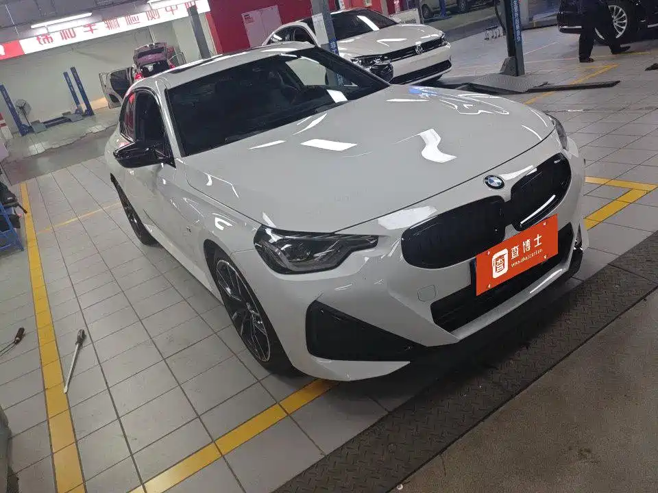 BMW M240i 2026 — фото 2