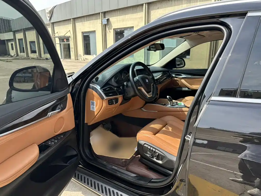 BMW X6 2018 — фото 18