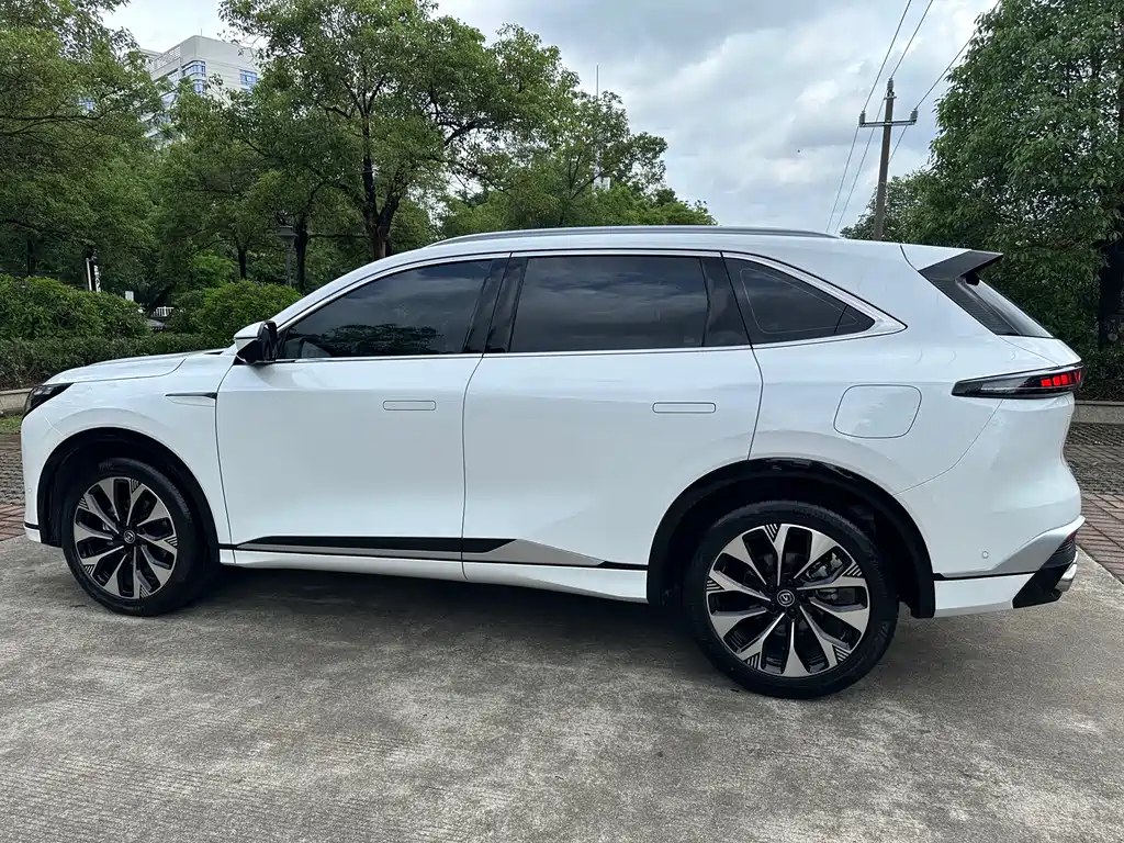 Changan CS75 PLUS 2025 — фото 20