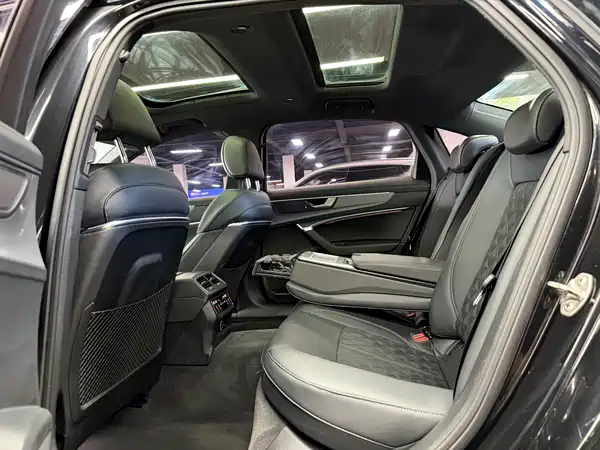 Audi A6L 2020