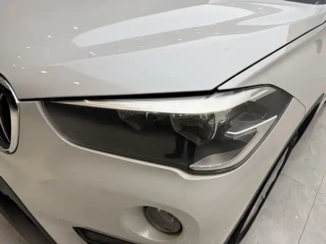 BMW X1 2017 — фото 15