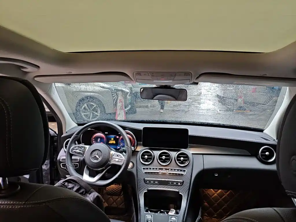 Mercedes-Benz C-Class 2021 — фото 18
