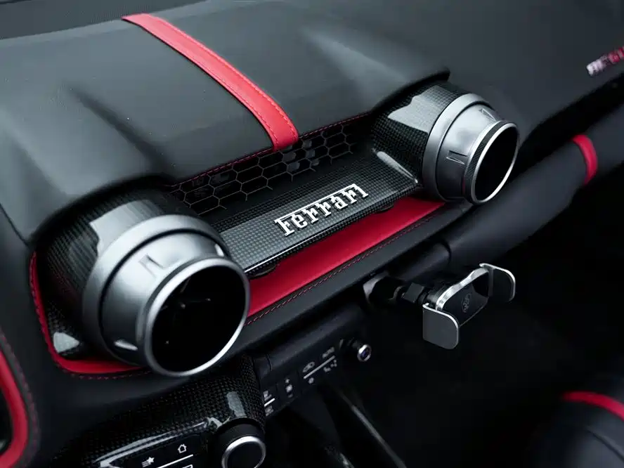 Ferrari 812 2022 — фото 16