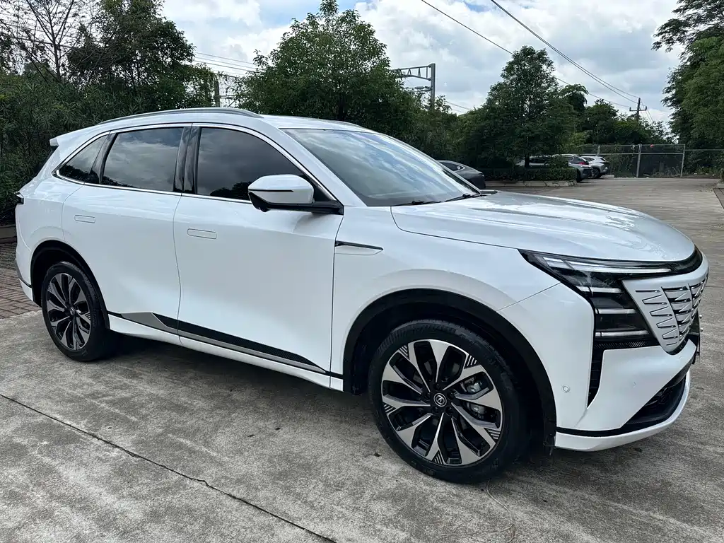 Changan CS75 PLUS 2025 — фото 10