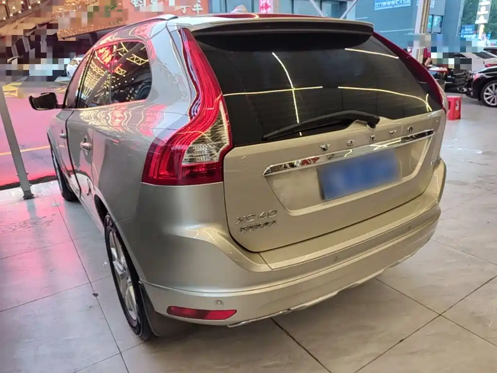 Volvo XC60 2017