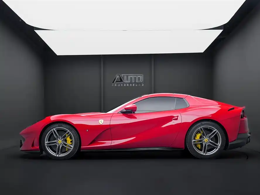 Ferrari 812 2022 — фото 4