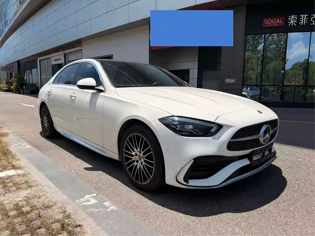 Mercedes-Benz C-Class 2023