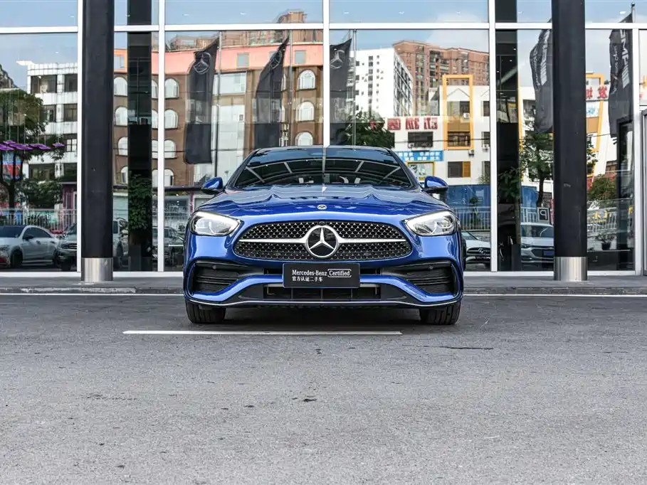 Mercedes-Benz C-Class 2021