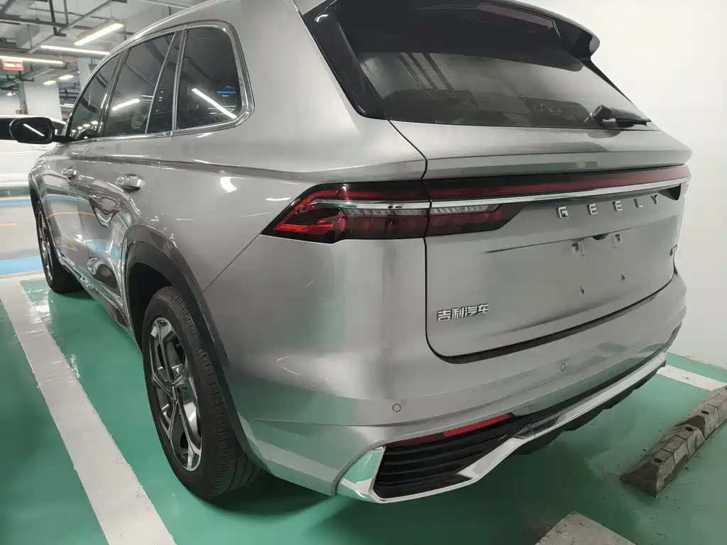 Geely Xingyue L 2025 — фото 15
