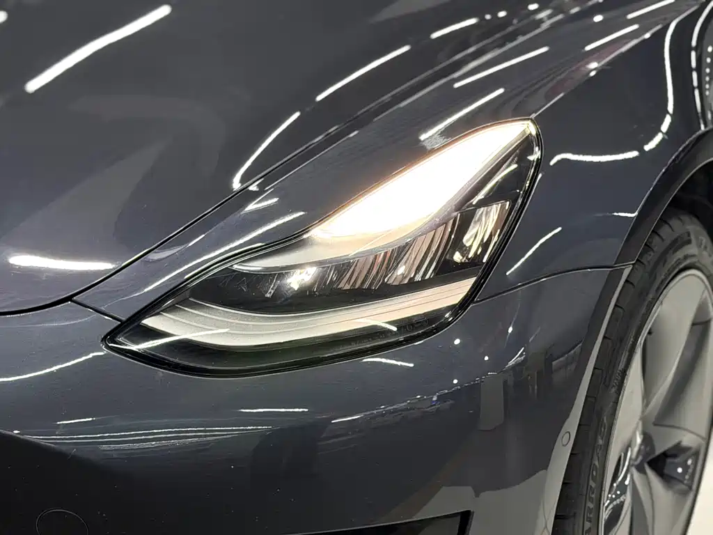 Tesla Model 3 2020 — фото 14