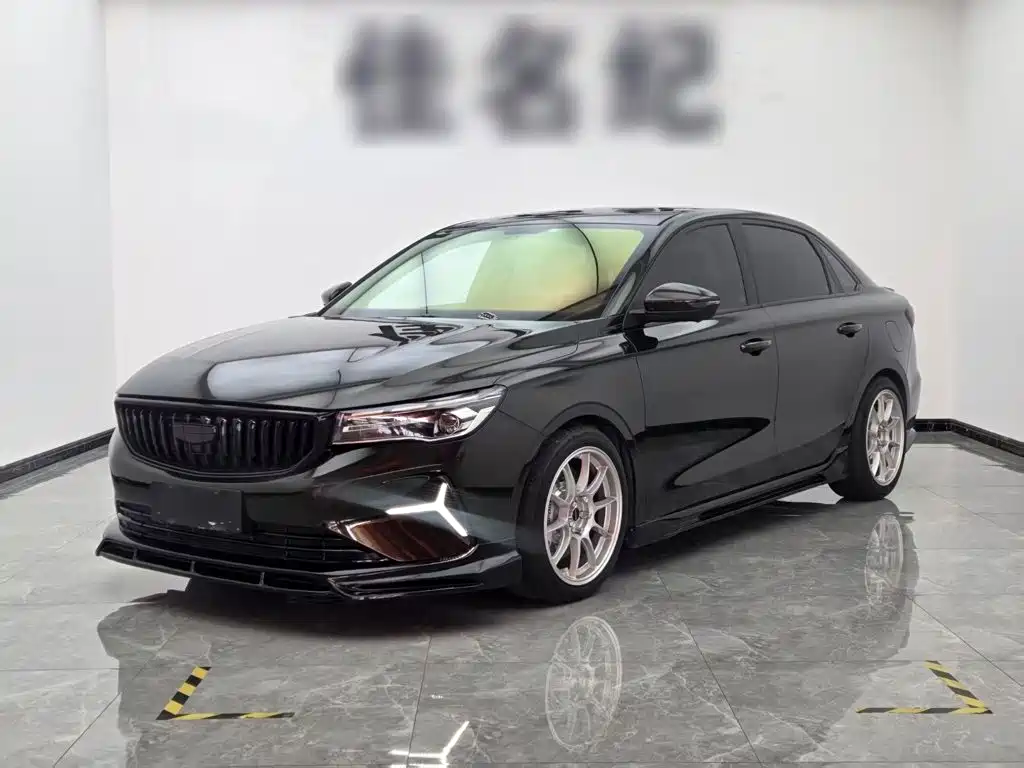 Geely Emgrand 2025