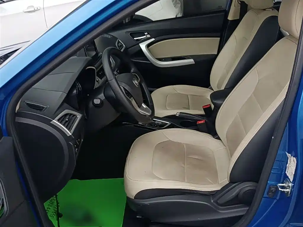 Changan V7 2015 — фото 15