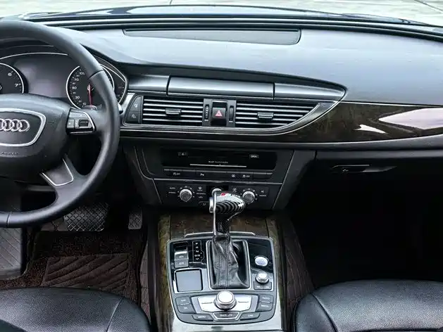 Audi A6L 2013 — фото 9