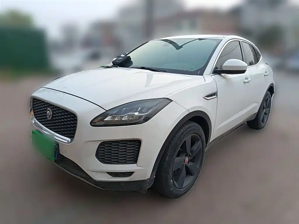 Jaguar E-PACE 2019 — фото 2