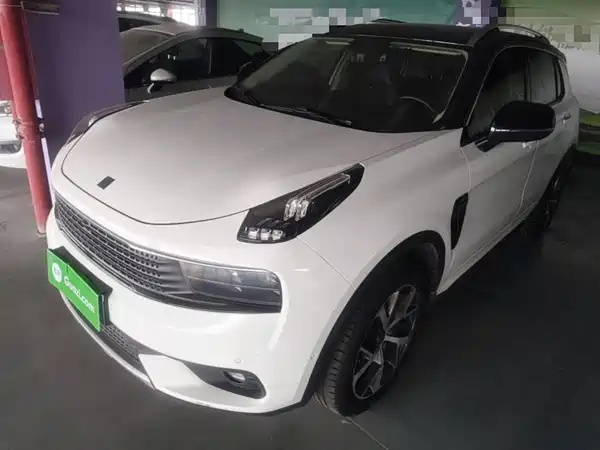 Lynk & Co 01 2018