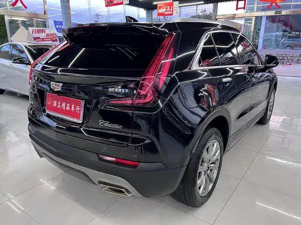 Cadillac XT4 2023